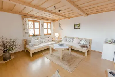 Image de Appartement récemment rénové dans un village calme avec deux chambres