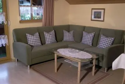 Image de Calme, appartement ensoleillé sur le côté sud de Lam