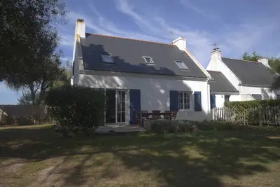 Image de Maison à 5 min de la Plage de Donnant, jardin, terrasse, salon, barbecue
