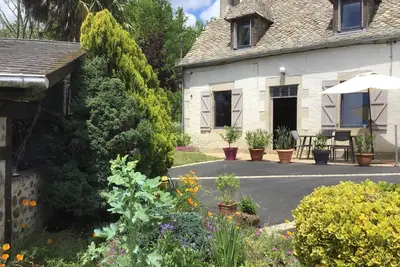 Image de Maison Ă Argentat sur Dordogne - convient aussi aux PĂŠCHEURS - \nChauffage-Wifi