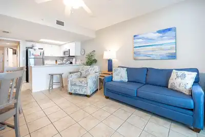 Image de Front De Plage ~ Hôtel à Gulf Shores ~ Cuisine complète ~ Master Suite