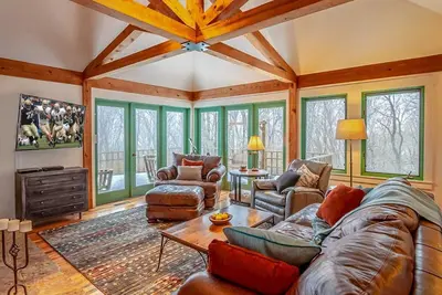 Image de Cadre en bois 3br, vues, emplacement central, randonnée pédestre, près de Boone & Banner Elk, à proximité des attractions