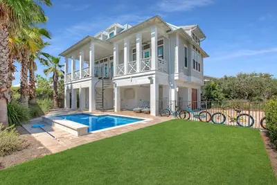 Image de Patience Cottage - Tout neuf avec vue sur le golfe et piscine privée à Seagrove! !
