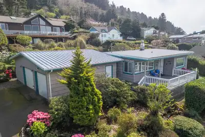 Image de Garden Cottage (By the Sea)