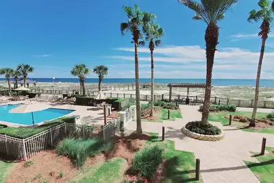 Image de Beach Club C205 King / Queen / Sofa, vue directe sur le golfe, Wifi, directement sur la plage!