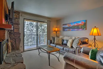 Image de Winter Park Condo avec bains Ă remous, Ă 3 km de la station de ski!