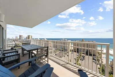 Image de Crystal Tower 1101 - Pas de vacances comme des vacances Ă la plage! <br>