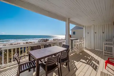 Image de The Light House: 4 Br / 3 Ba duplex à North Topsail Beach, pour 12 personnes