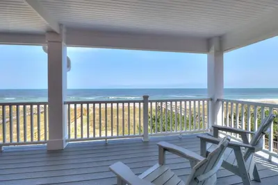 Image de Moins de stress: Kure Beach, 5 chambres en bord de mer duplex et animaux de compagnie.