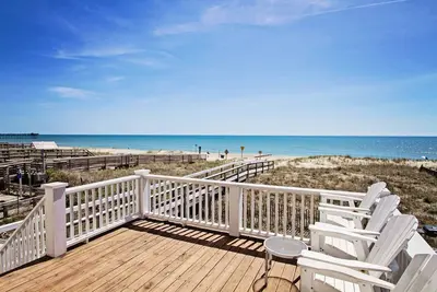Image de Amenez toute la famille! Front de mer, quai privé, 4 balcons avec vue imprenable sur l'océan