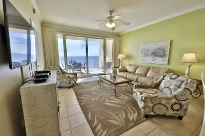 Image de *** Boardwalk 3br 2ba condo 15e étage ***