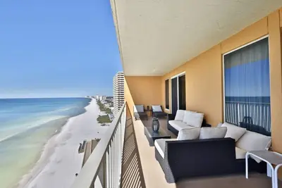 Image de Nettoyez votre esprit et âme à notre magnifique condo Beach Front dans Pcb!