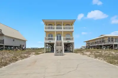 Image de Goin 'Coastal - Absolument magnifique 4 Br Gulf View Home avec piscine privée, pour 11 personnes