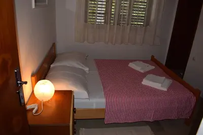 Image de Appartement de deux chambres prés de la plage Loviste, Peljesac (A-262-a)