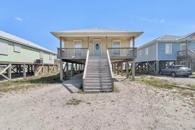 Image de Connexion côtière - Adorable 4br / 2 ba maison côté golfe avec de superbes vues, pour 8 personnes