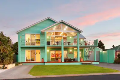 Image de Notre Plage Shack - Endroit ultime en bord de mer
