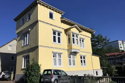 Image de L'appartement de ville avec un caractère de bien-être. Proche du centre et pourtant à la campagne.