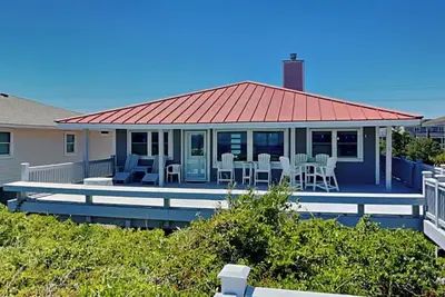 Image de A Pearle Plage: 4 Br / 2 Ba bord de mer Ă Topsail Beach, pour 8 personnes