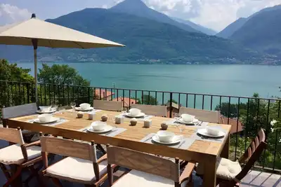 Villa avec vue panoramique sur le lac de Côme