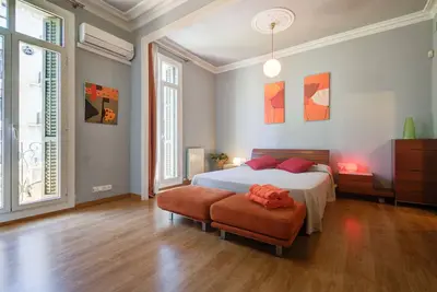 Image de Luxueux appartement, spacieux et moderne dans un superbe emplacement central.