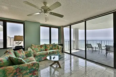 Image de Crête de l'eau 12e étage Gulf Front Énorme 2 Br. Meilleures affaires!