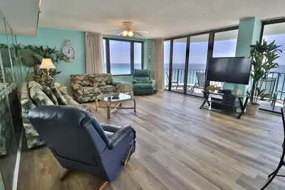 Image de Crête de l'eau 10e étage Gulf Front Énorme 2 Br. Meilleures affaires!