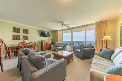 Image de Emerald Beach 3br + Bunks 3. 5 offres Ba déc / semaine de Noël 2 chaises de plage gratuites