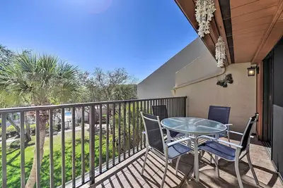 Image de Siesta Key Condo w / Balcony - Promenade Ă la plage et la baie