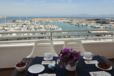 Appartement avec vue mer-Hutg-011712