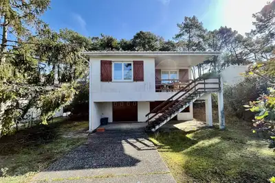 Image de Petite maison située sur le côté sud de Lacanau Océan - 36701