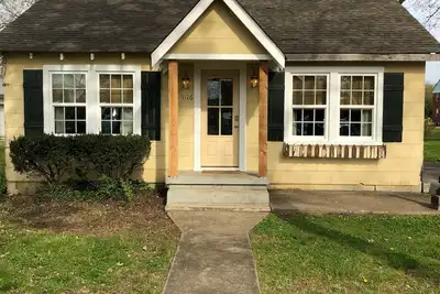 Image de The Wilson House Beautiful Downtown Murfreesboro Cottage Près de Mtsu \/ I 24