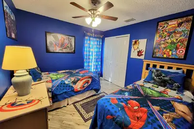 Image de Disney 3 Miles Loin! Villa De 4 Chambres Avec 2 MAÎTRES Et Grande Piscine PRIVÉE!