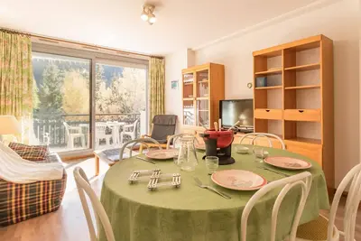 Image de Appartement cosy 2 pièces, 6 couchages, proche pistes et commerces, parking inclus - La Salle-les-Alpes