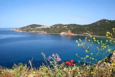 Image de Appartement au r. de. ch. d' une villa proche de la Mer (1km)