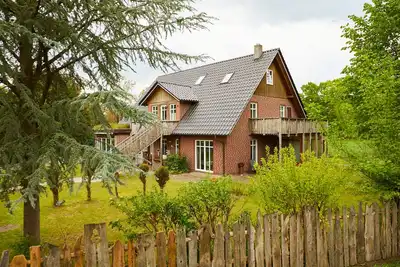 Image de Découvrez la campagne et soyez heureux dans le nord de Hambourg - Villa avec jardin de 11 lits