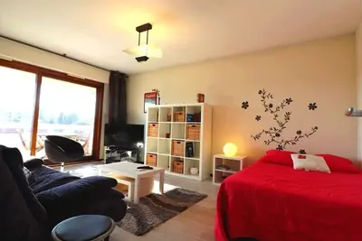 Image de Agréable F2 avec terrasse et parking, proche du lac - 2 à 4 pers. - Annecy