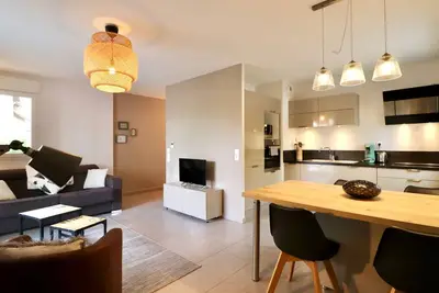 Image de Appartement contemporain à Annecy, terrasse et animaux admis