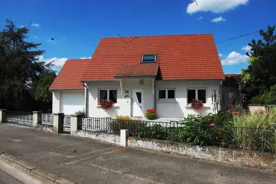 Image de Gîte Neuf à Kertzfeld, prestation de luxe dans campagne alsacienne.