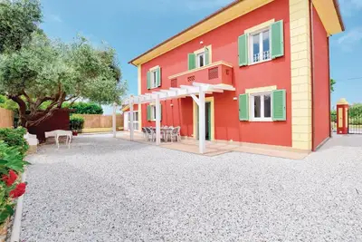 Image de Belle maison de 4 chambres à Capezzano.