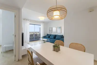 Image de Appartement neuf dans un seul complexe, climatisation, Wifi Gratuit, paddle. Idéal pour les familles