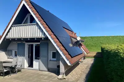 Image de Maison de vacances confortable près de la digue dans un endroit calme à Lauwersmeer
