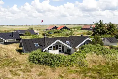 Image de Superbe maison de 3 chambres à Hvide.