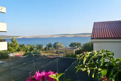 Image de Appartement de vacances avec vue sur la mer depuis la terrasse