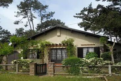 Image de Belle maison pour 7 personnes, Ă 500 m de la plage Sud de Mimizan