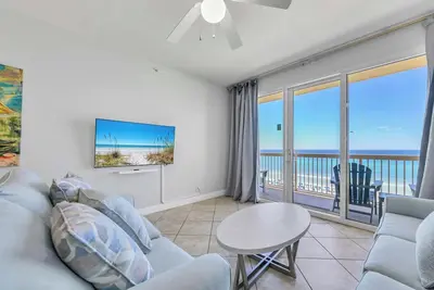 Image de ☀BeachFRONT Calypso 2-504 West-3br☀2 Piscines! FunPass-Open du 5 au 7 mai 734 $!