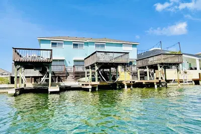 Image de Restez sur l'eau! Magnifique condo sur canal situé près de la plage! Superbes vues!