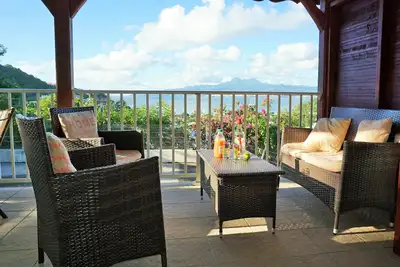 Image de Les Trois Ilets: T2 Balisier avec vue panoramique sur la baie de Fort de France