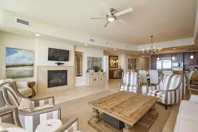 Image de Gulf Front ~ 10 personnes ~ Turquoise Place 1003c ~ Lazy River ~ Balcon, bain à remous / grill ~ Belles prestations
