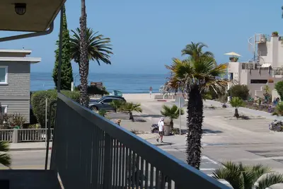 Image de À quelques pas de la plage Carpinteria State Beach. Lumineux, propre et confortable.