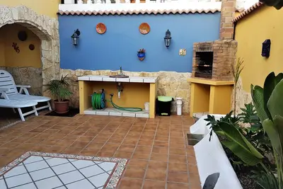 Image de Beau et calme duplex à côté de la mer